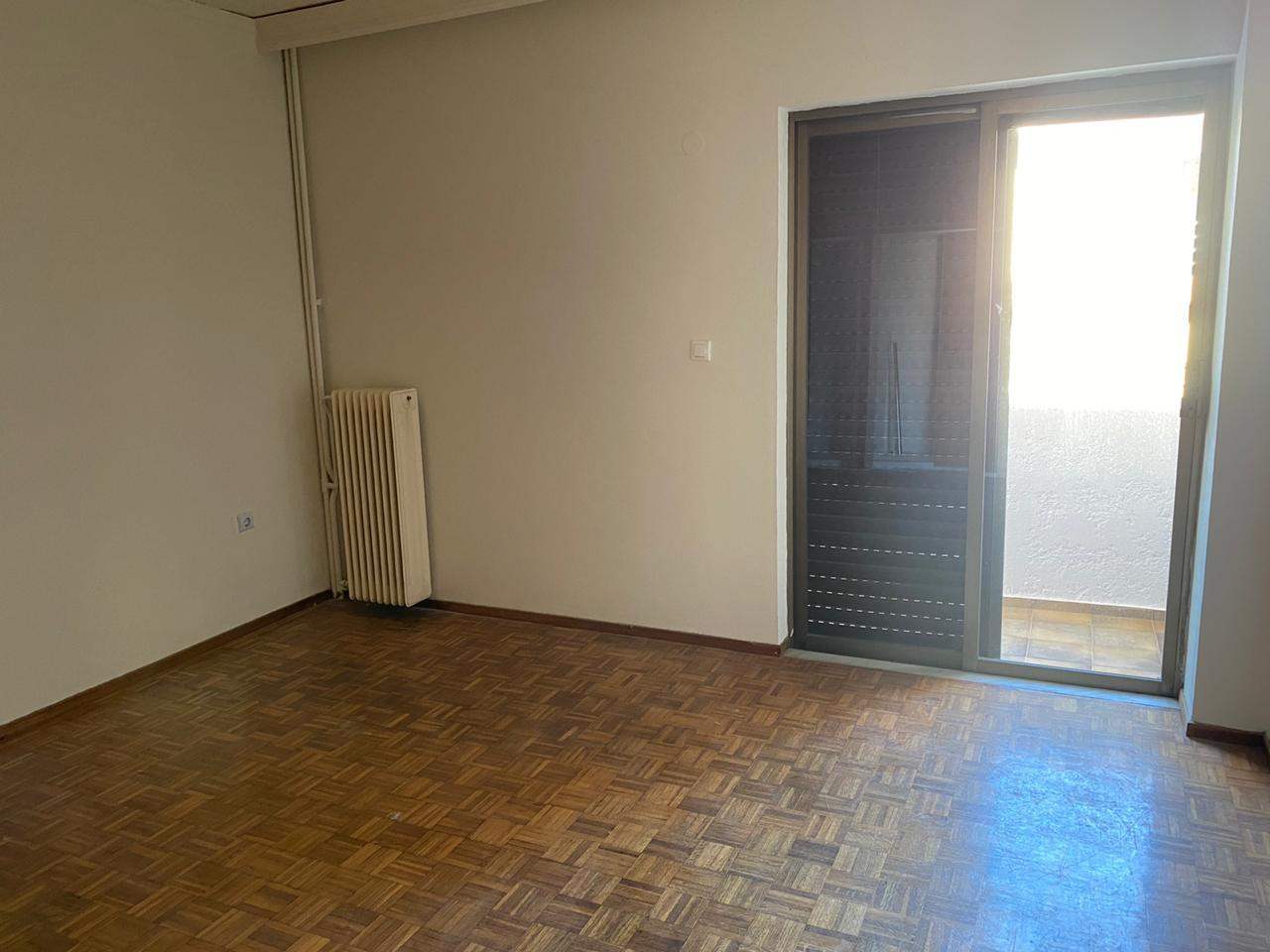 Διαμέρισμα  (9)