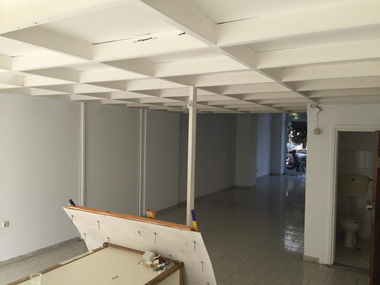 Κατάστημα  (8)