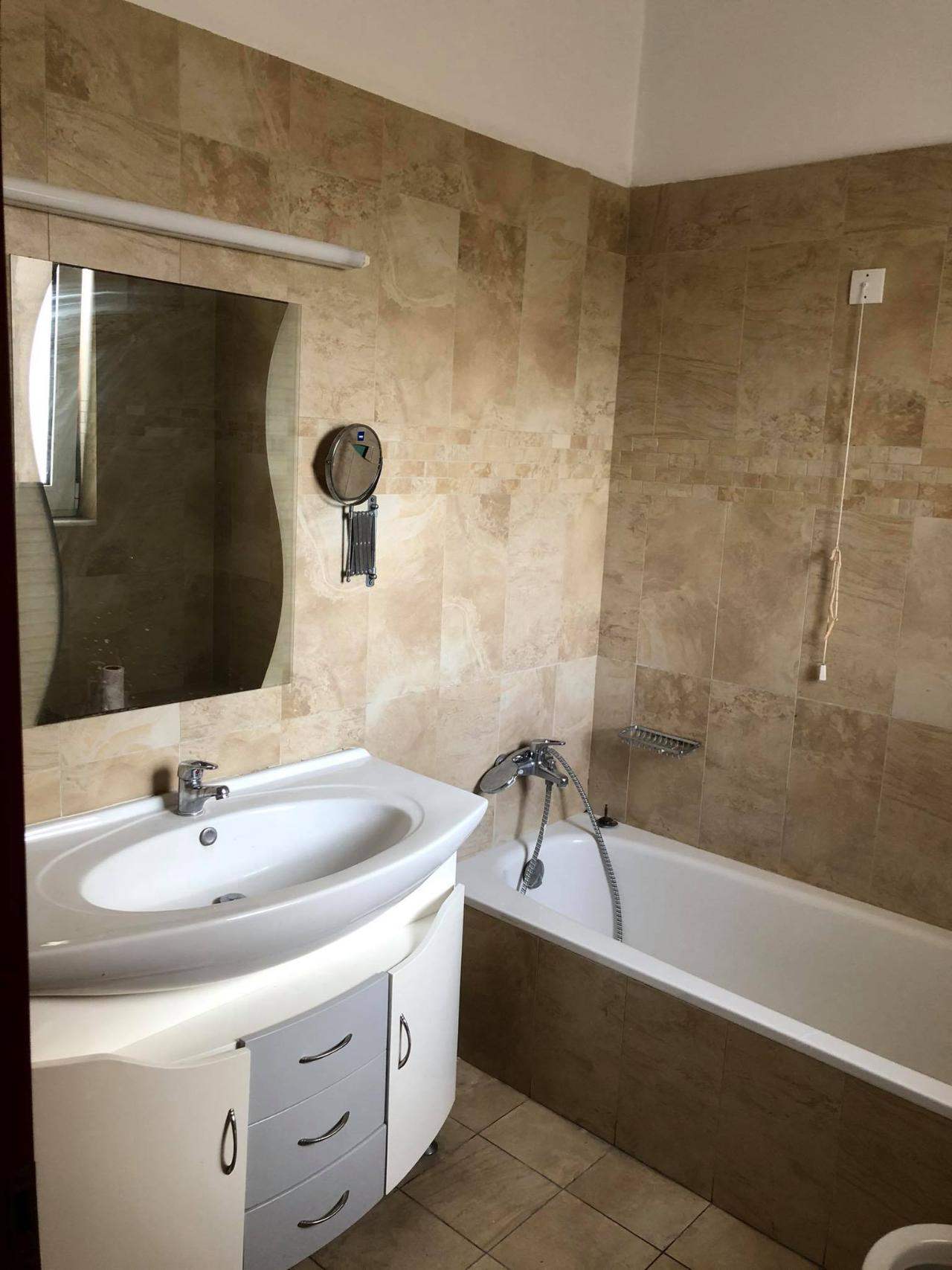 Διαμέρισμα  (3)