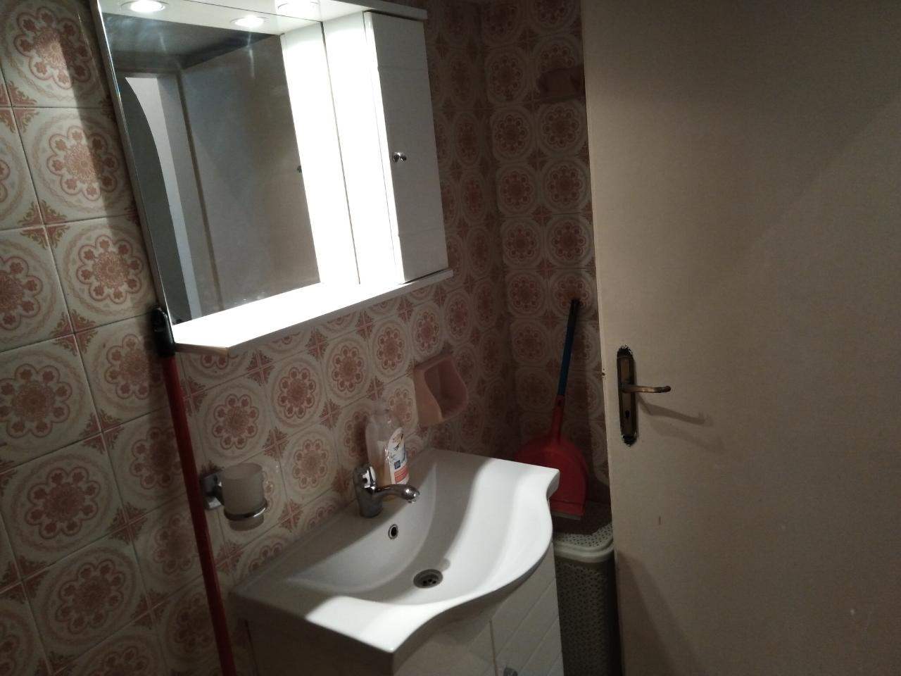 Διαμέρισμα  (8)