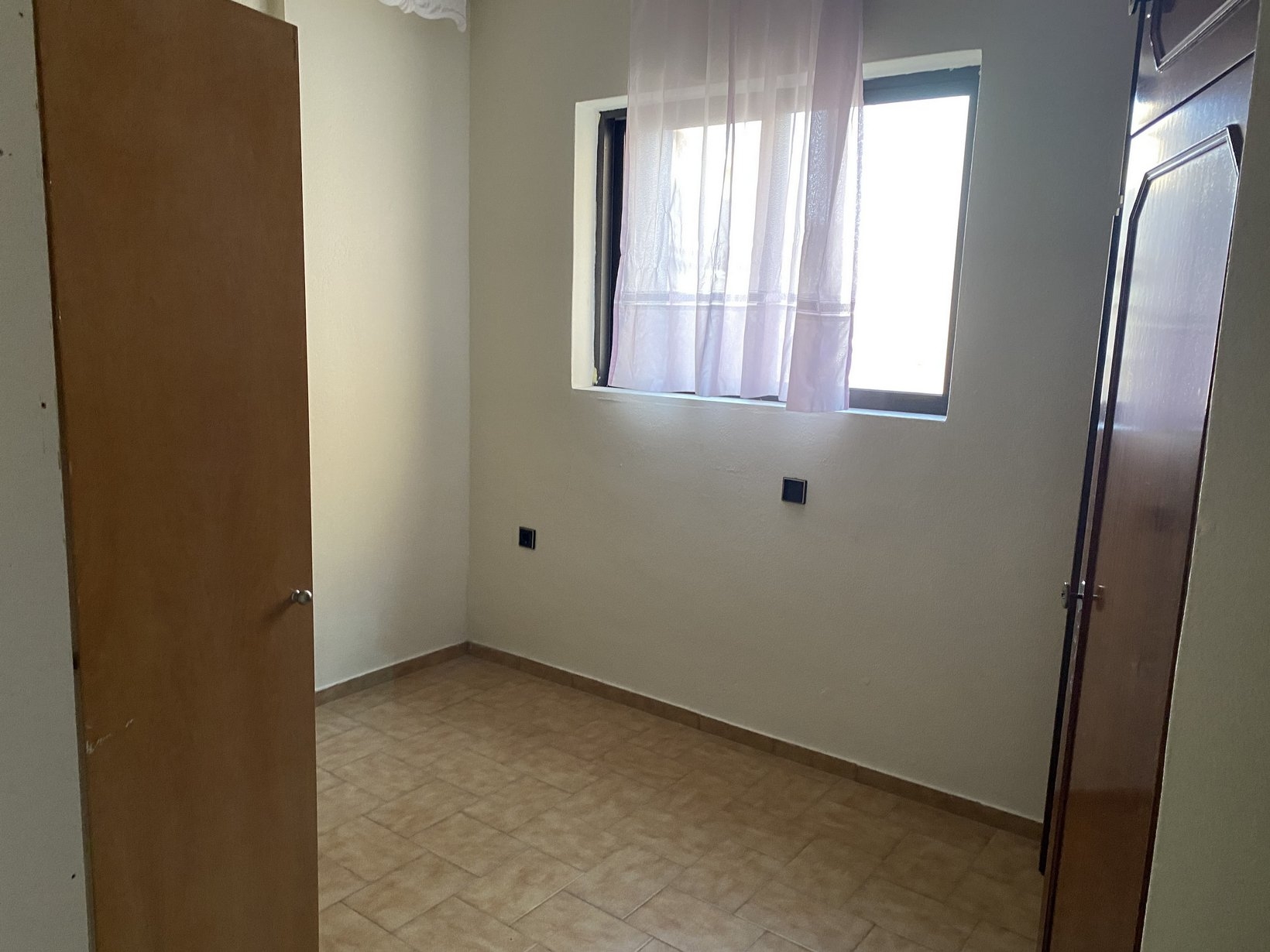 ΔΙΑΜΕΡΙΣΜΑ 100 τ.μ. (2)