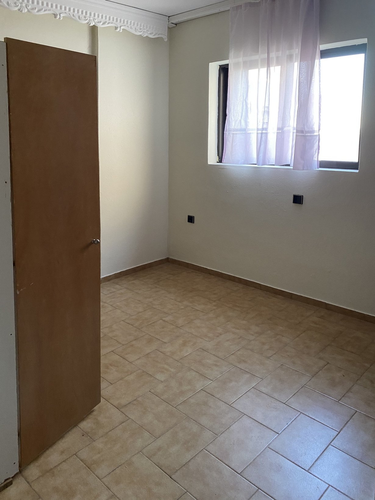 ΔΙΑΜΕΡΙΣΜΑ 100 τ.μ. (4)