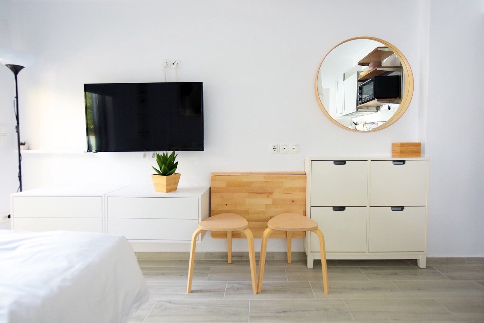 ΓΚΑΡΣΟΝΙΕΡΑ 30 τ.μ. (3)