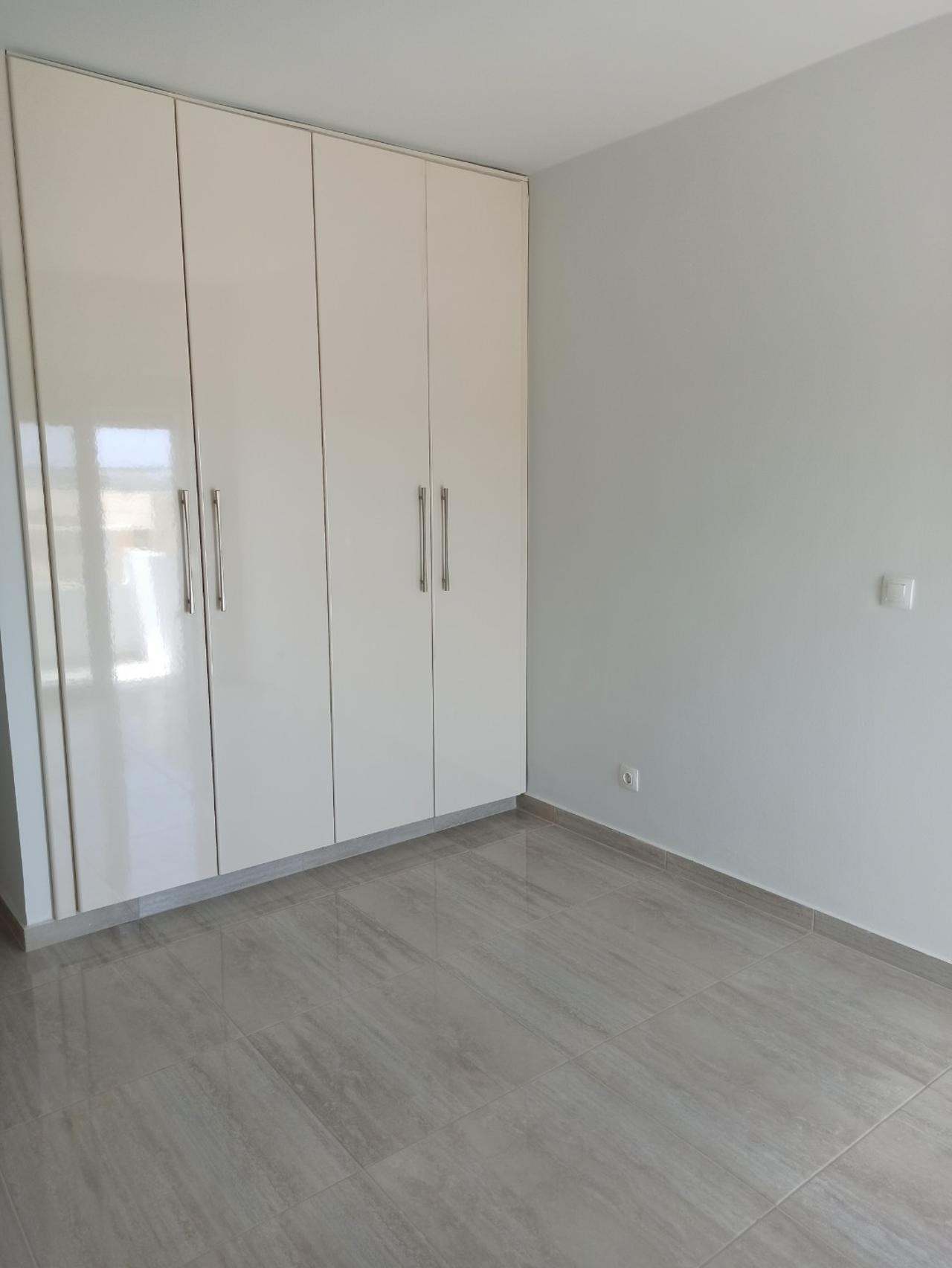 Διαμέρισμα  (12)