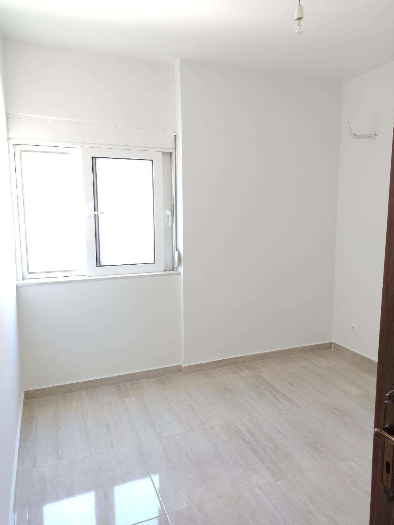 Διαμέρισμα  (13)