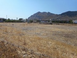 Οικόπεδο  (4)