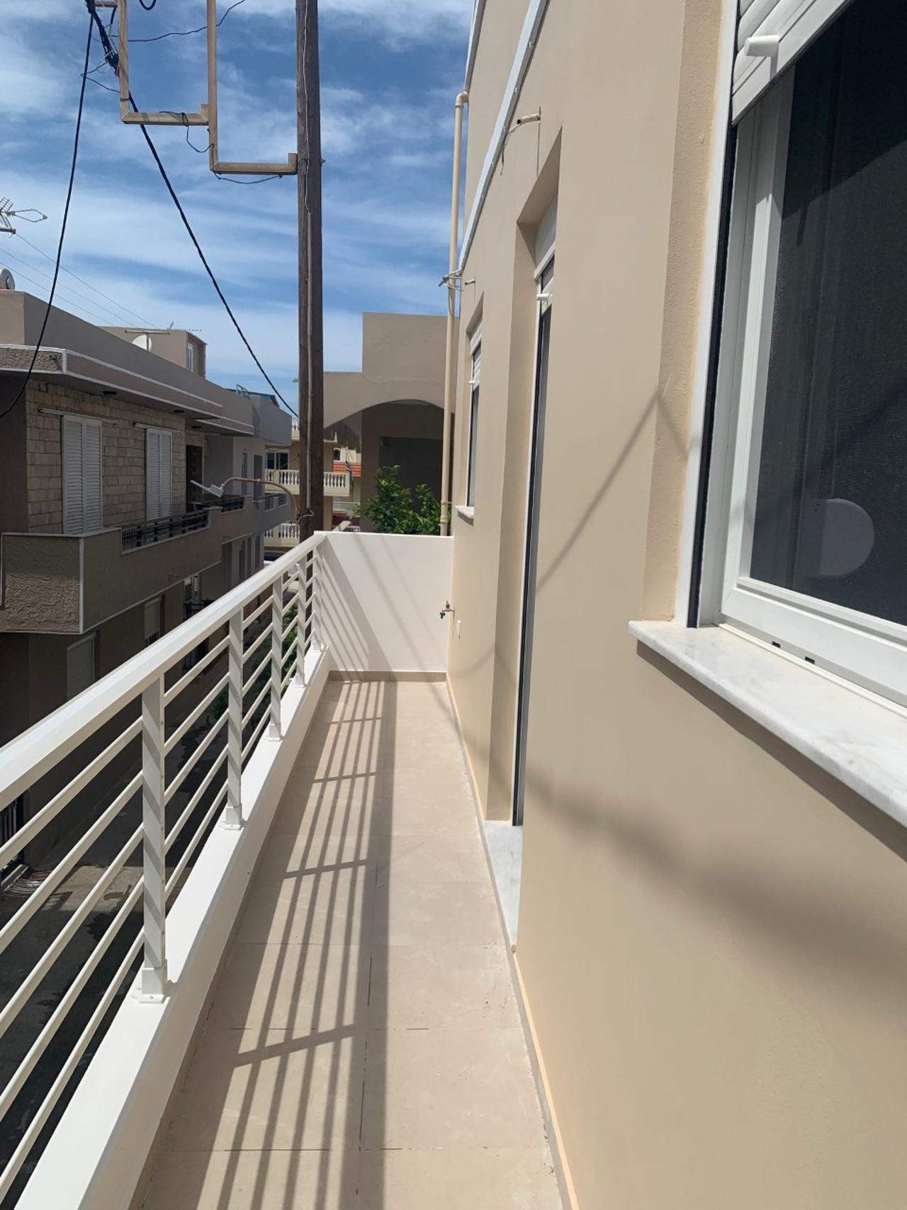 Διαμέρισμα  (2)