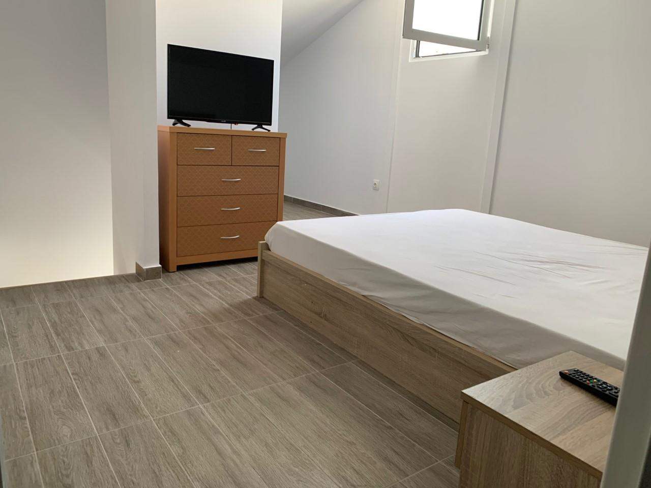 Διαμέρισμα  (8)