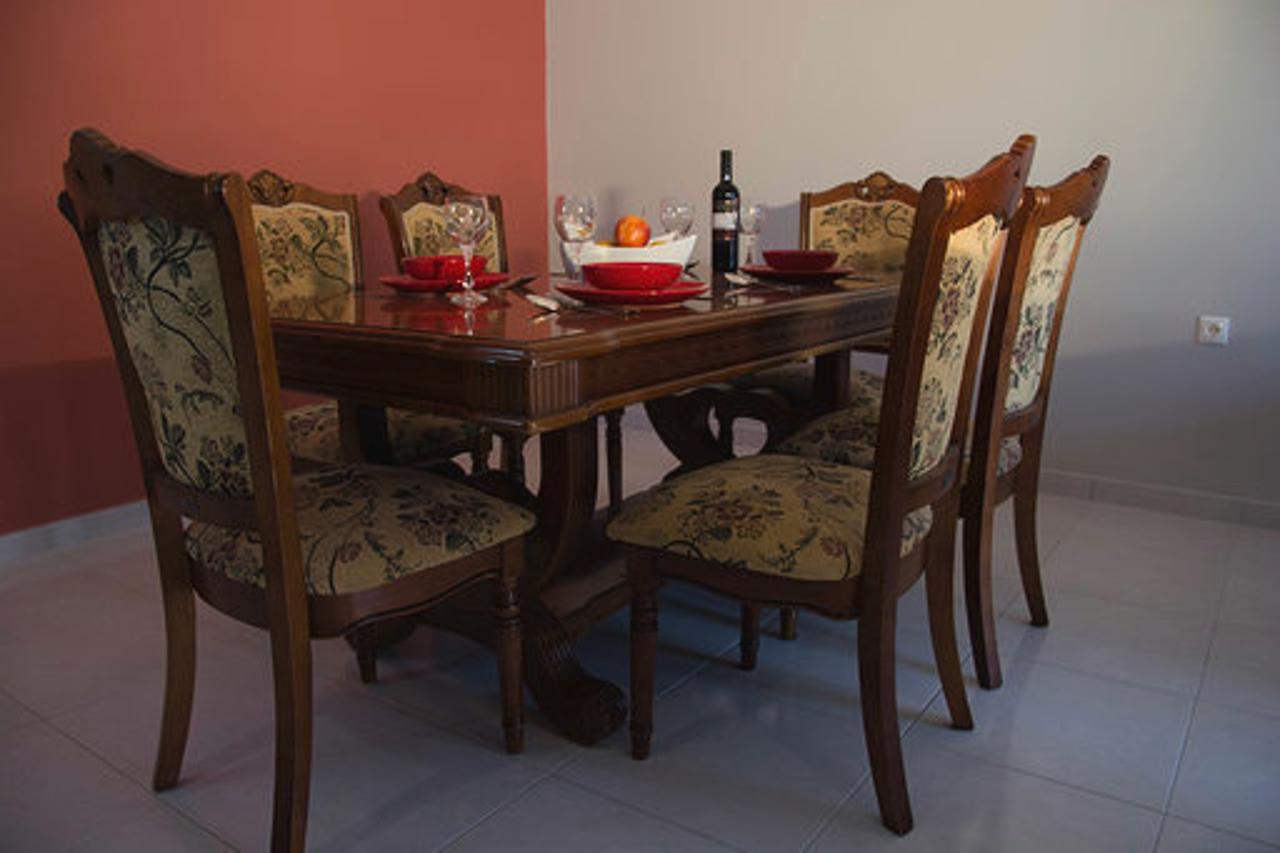 Διαμέρισμα  (8)