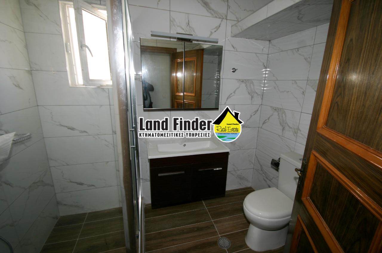 Διαμέρισμα  (6)