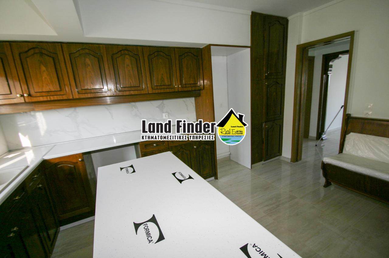 Διαμέρισμα  (10)