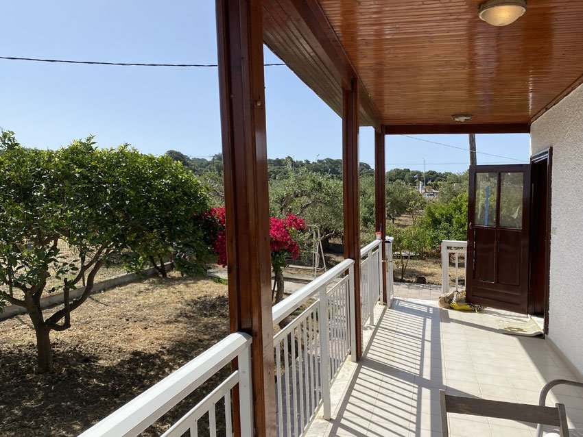 ΜΟΝΟΚΑΤΟΙΚΙΑ 70 τ.μ. (4)