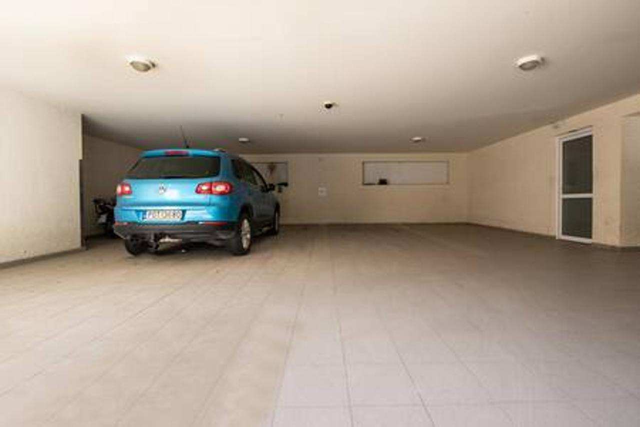 Διαμέρισμα  (3)