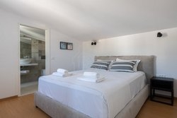 Μονοκατοικία 