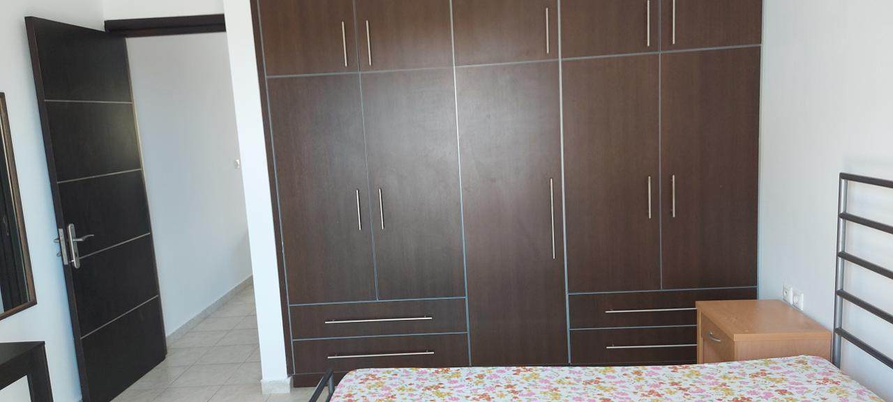 Διαμέρισμα  (9)