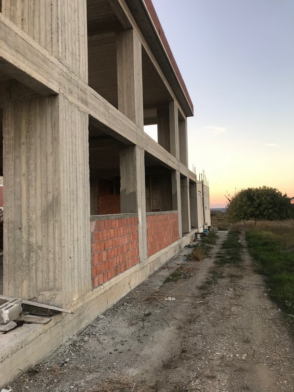 ΜΟΝΟΚΑΤΟΙΚΙΑ 200 τ.μ. (3)