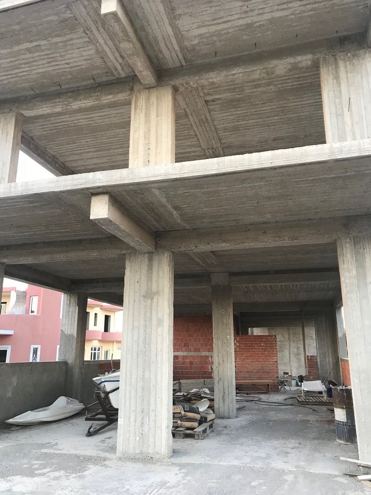 ΜΟΝΟΚΑΤΟΙΚΙΑ 200 τ.μ. (4)