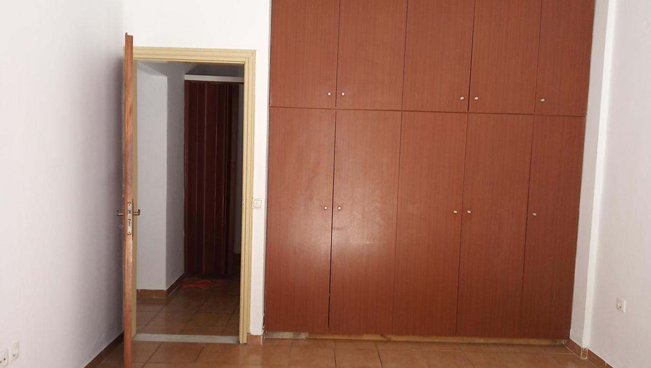 Διαμέρισμα  (2)