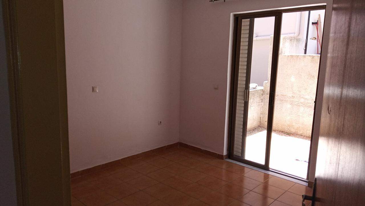 Διαμέρισμα  (4)