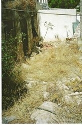 Ερηπωμένη Κατοικία  (3)