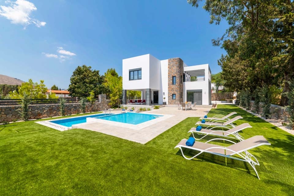 ΜΟΝΟΚΑΤΟΙΚΙΑ 350 τ.μ. (3)