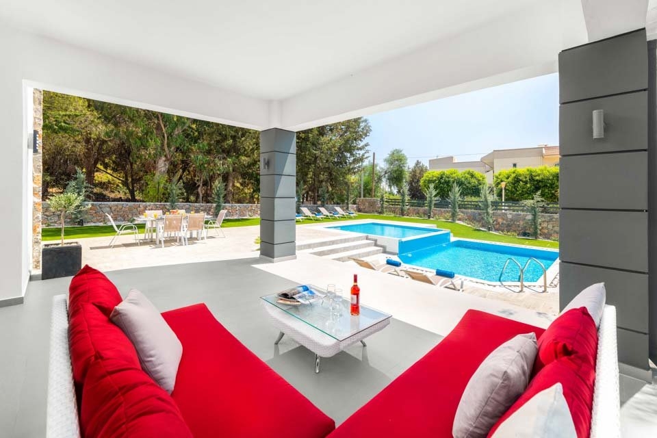 ΜΟΝΟΚΑΤΟΙΚΙΑ 350 τ.μ. (4)