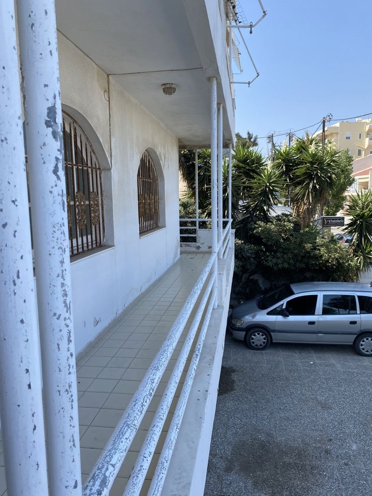 ΔΙΑΜΕΡΙΣΜΑ 140 τ.μ. (3)