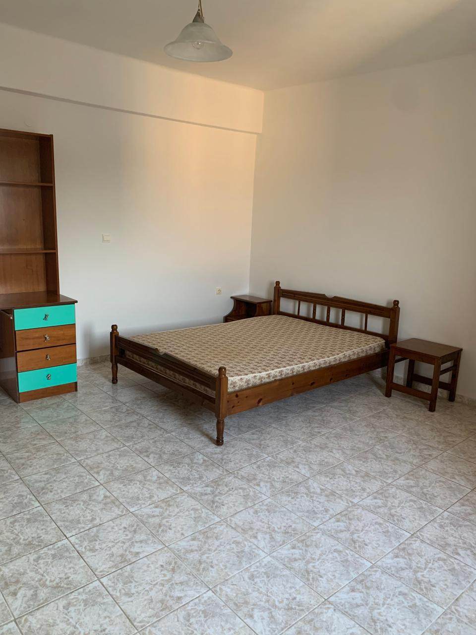 Διαμέρισμα  (6)