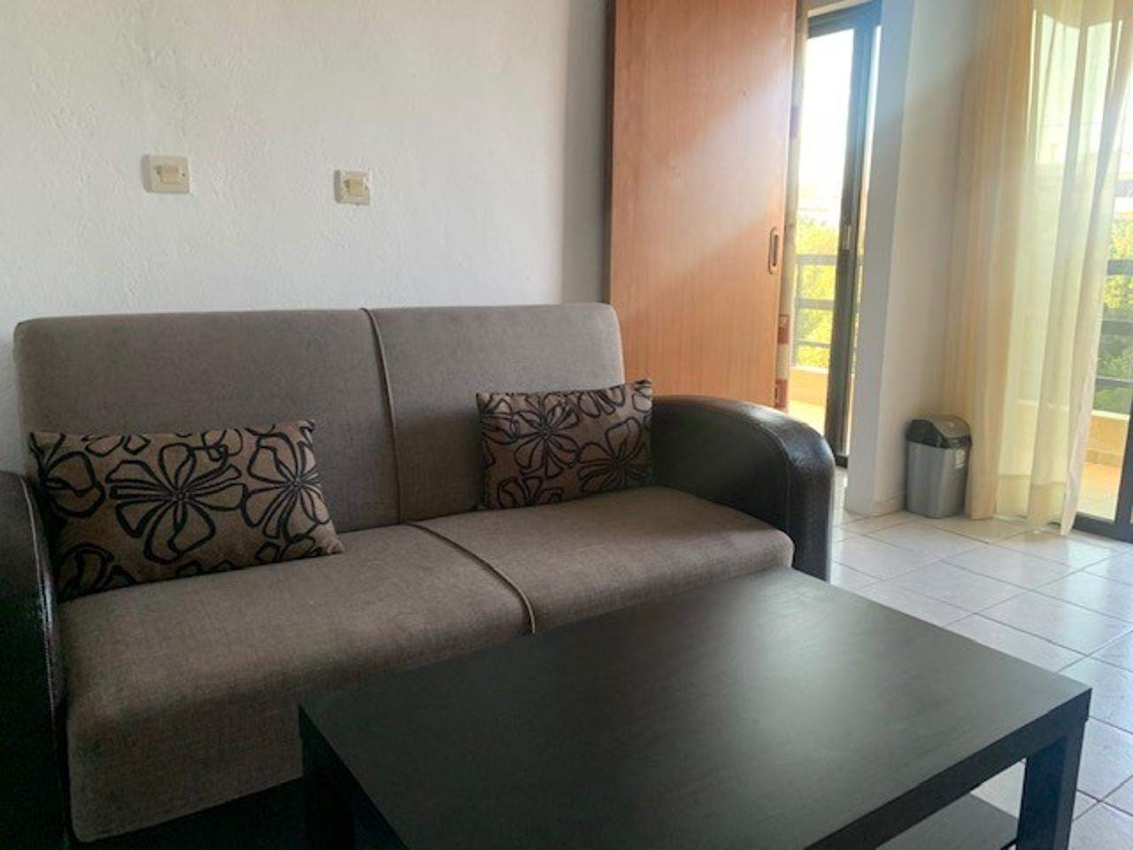 Διαμέρισμα  (2)