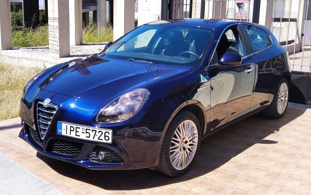 Alfa Romeo Other Alfa Romeo Models 2013 (3)