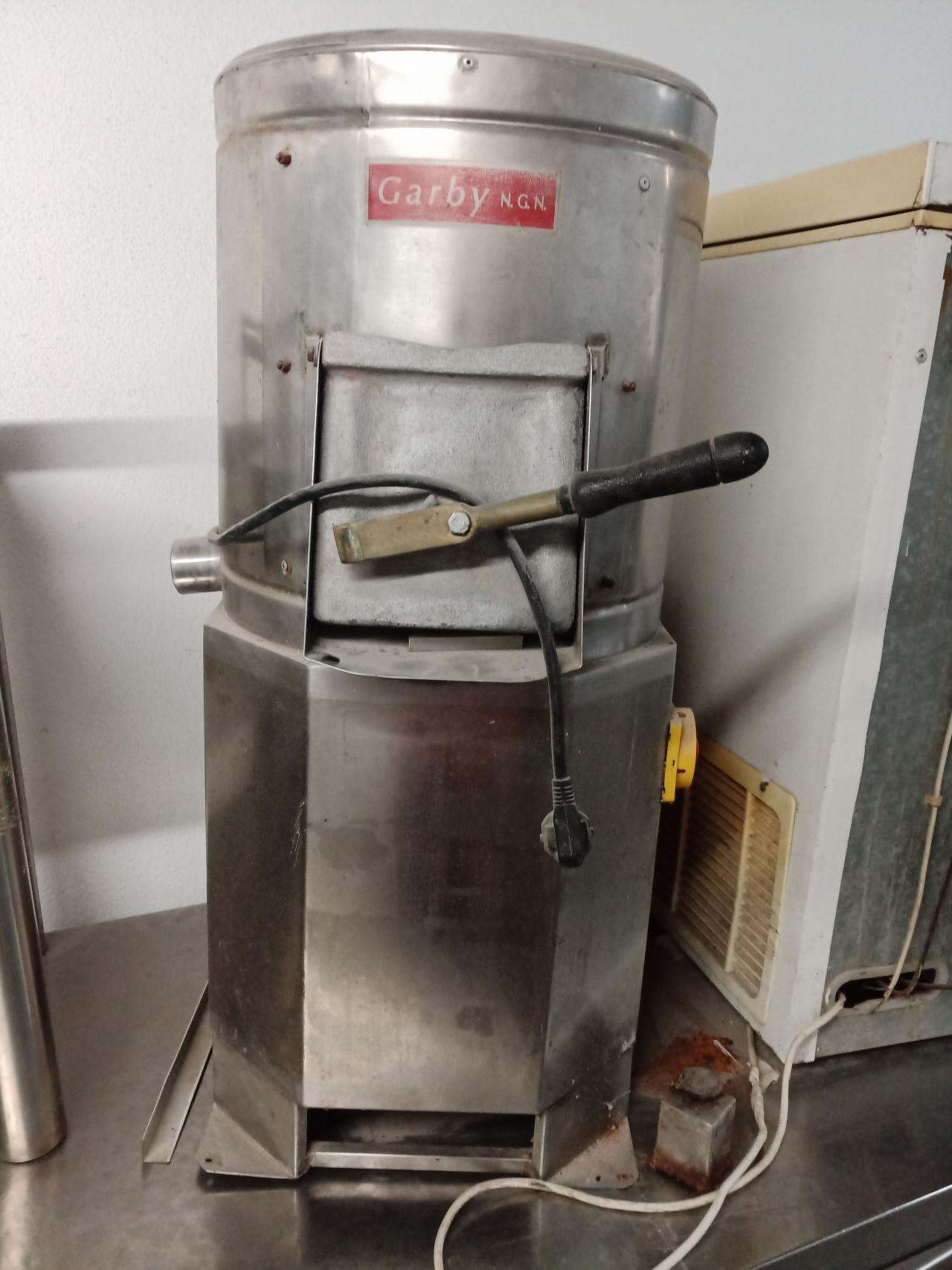 Εξοπλισμός κουζίνας (3)