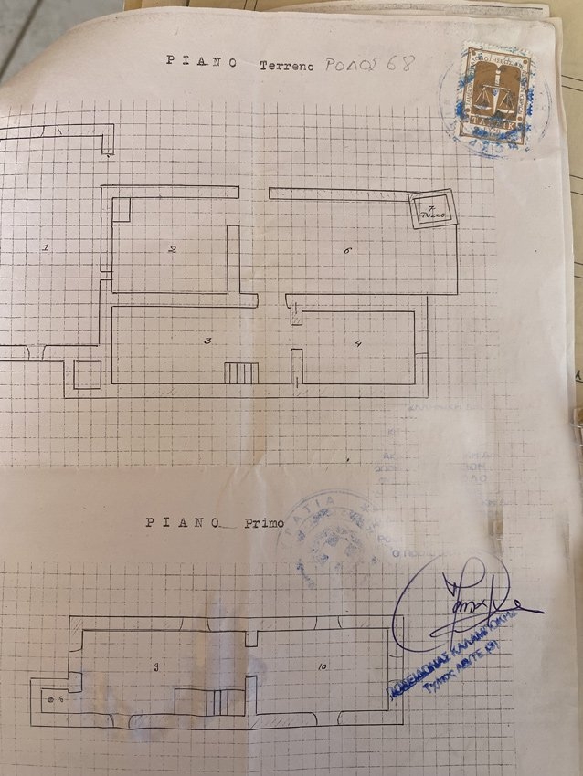 ΜΟΝΟΚΑΤΟΙΚΙΑ 160 τ.μ. (2)