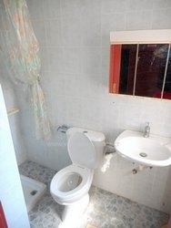 Κατάστημα  (2)