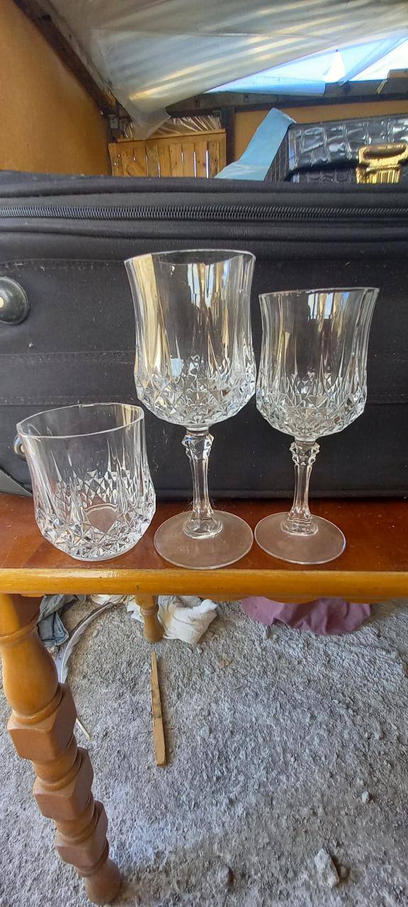 Κρύσταλλα ποτηρια