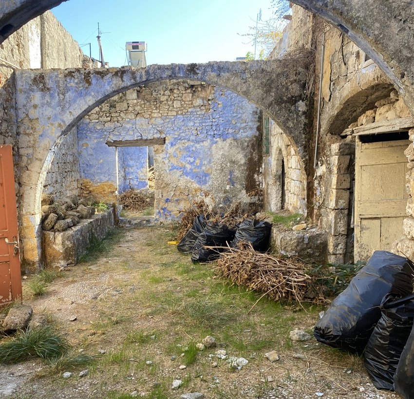 ΜΟΝΟΚΑΤΟΙΚΙΑ ΠΑΡΑΔΟΣΙΑΚΗ 441 τ.μ. (3)