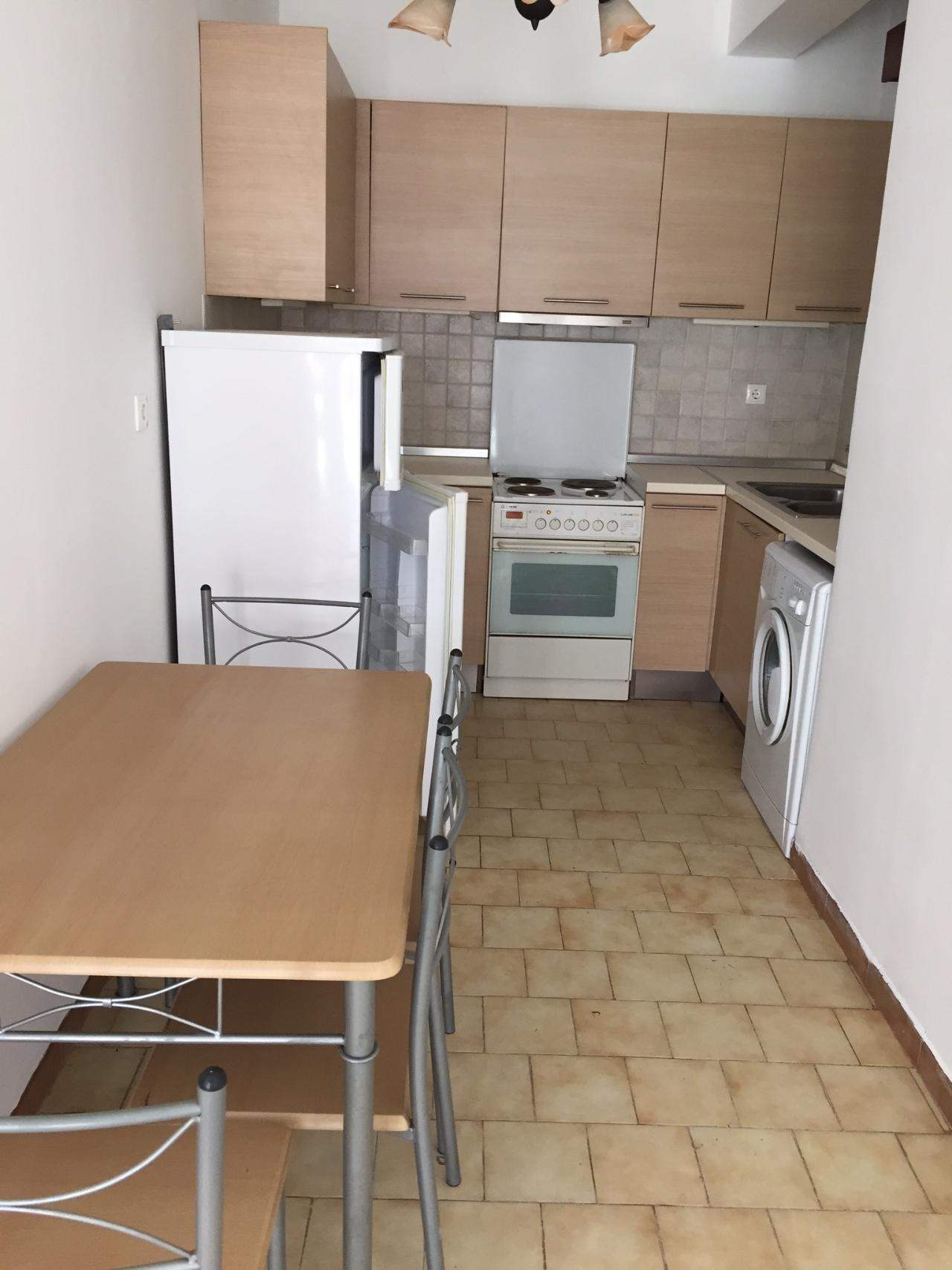 Διαμέρισμα  (2)