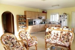 Μονοκατοικία  (2)