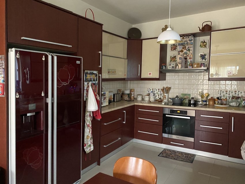 ΜΟΝΟΚΑΤΟΙΚΙΑ 170 τ.μ. (4)