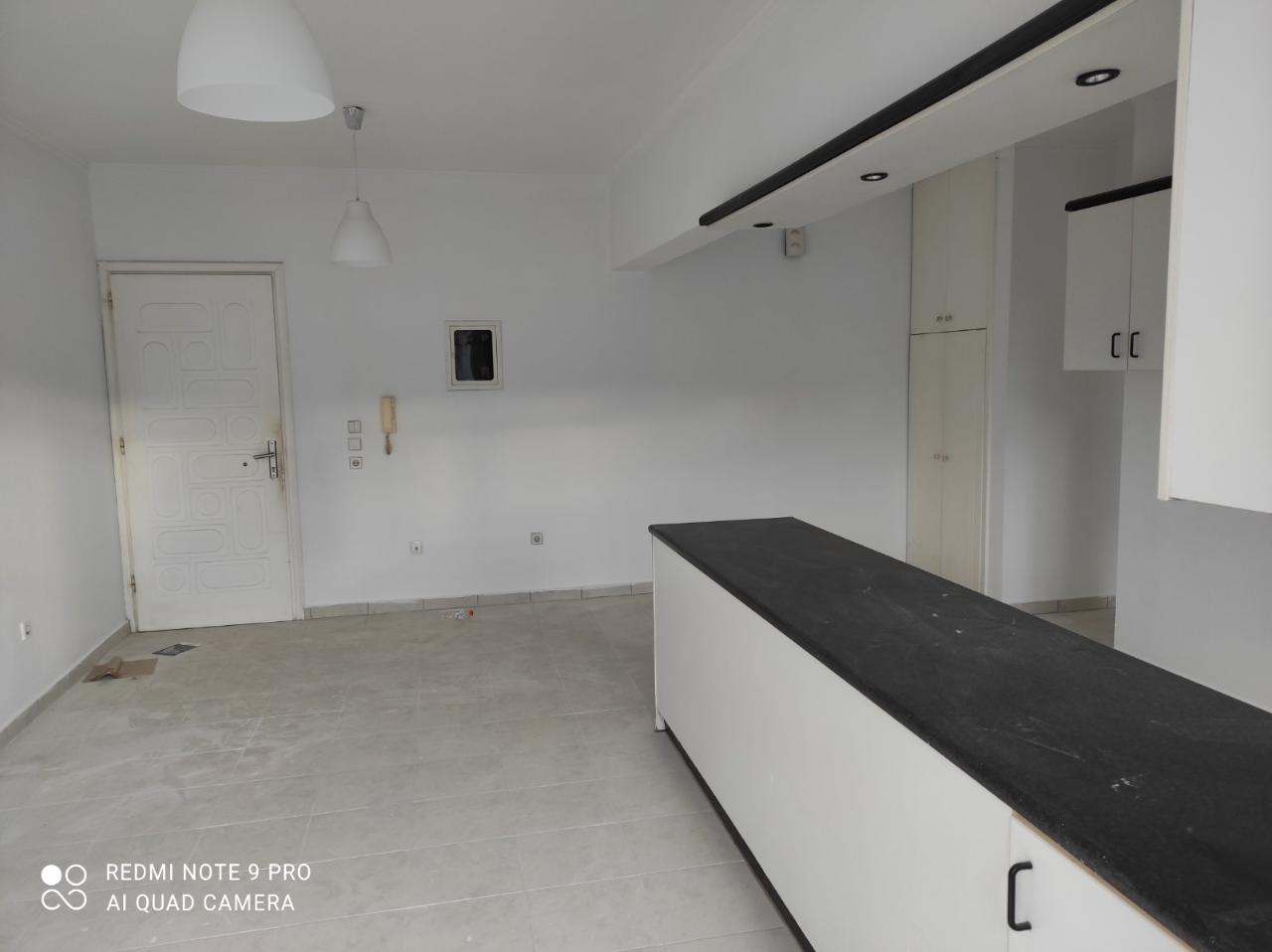 Διαμέρισμα  (2)