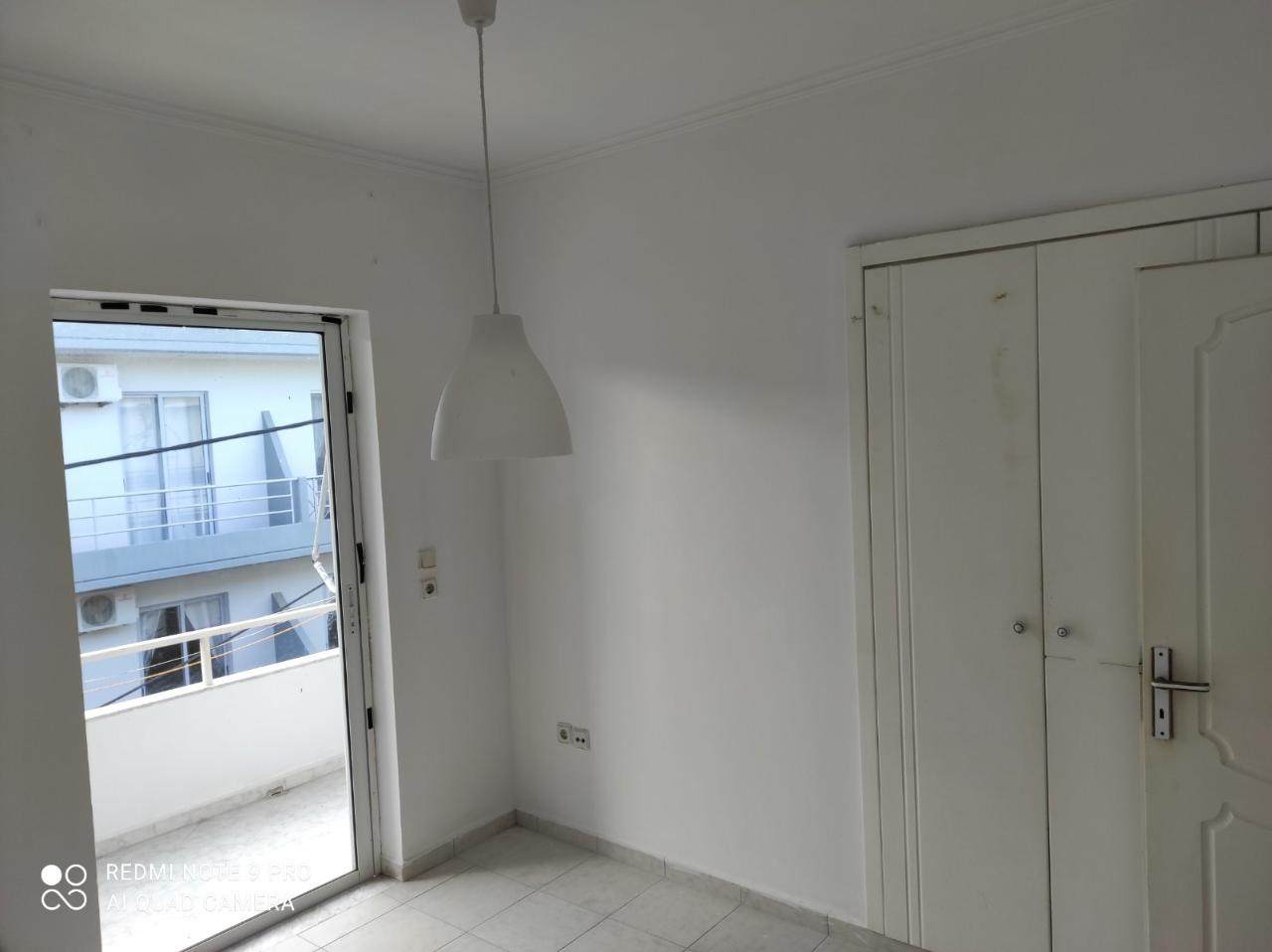 Διαμέρισμα  (7)