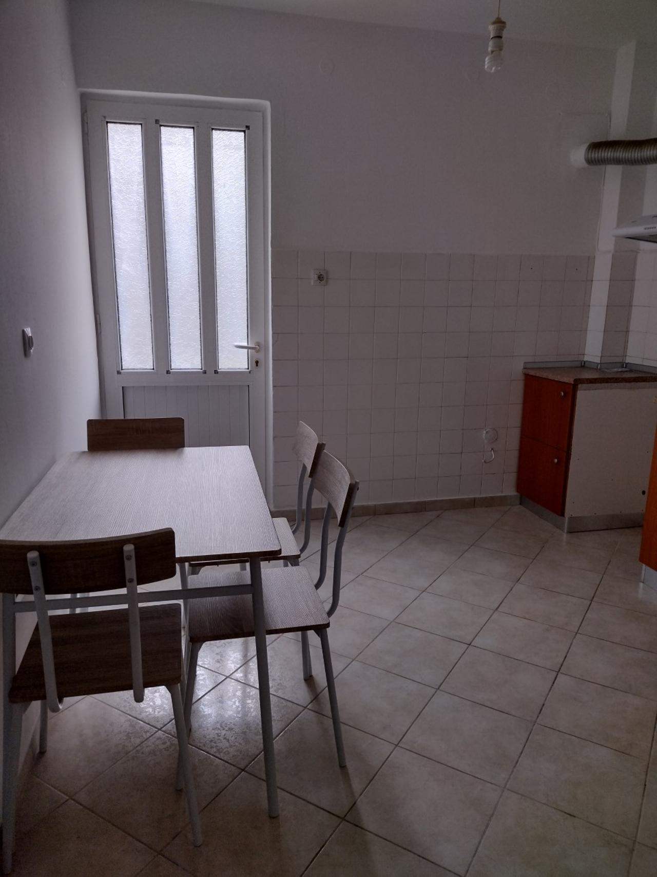 Διαμέρισμα  (2)