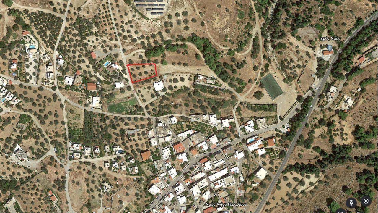 Οικόπεδο  (2)