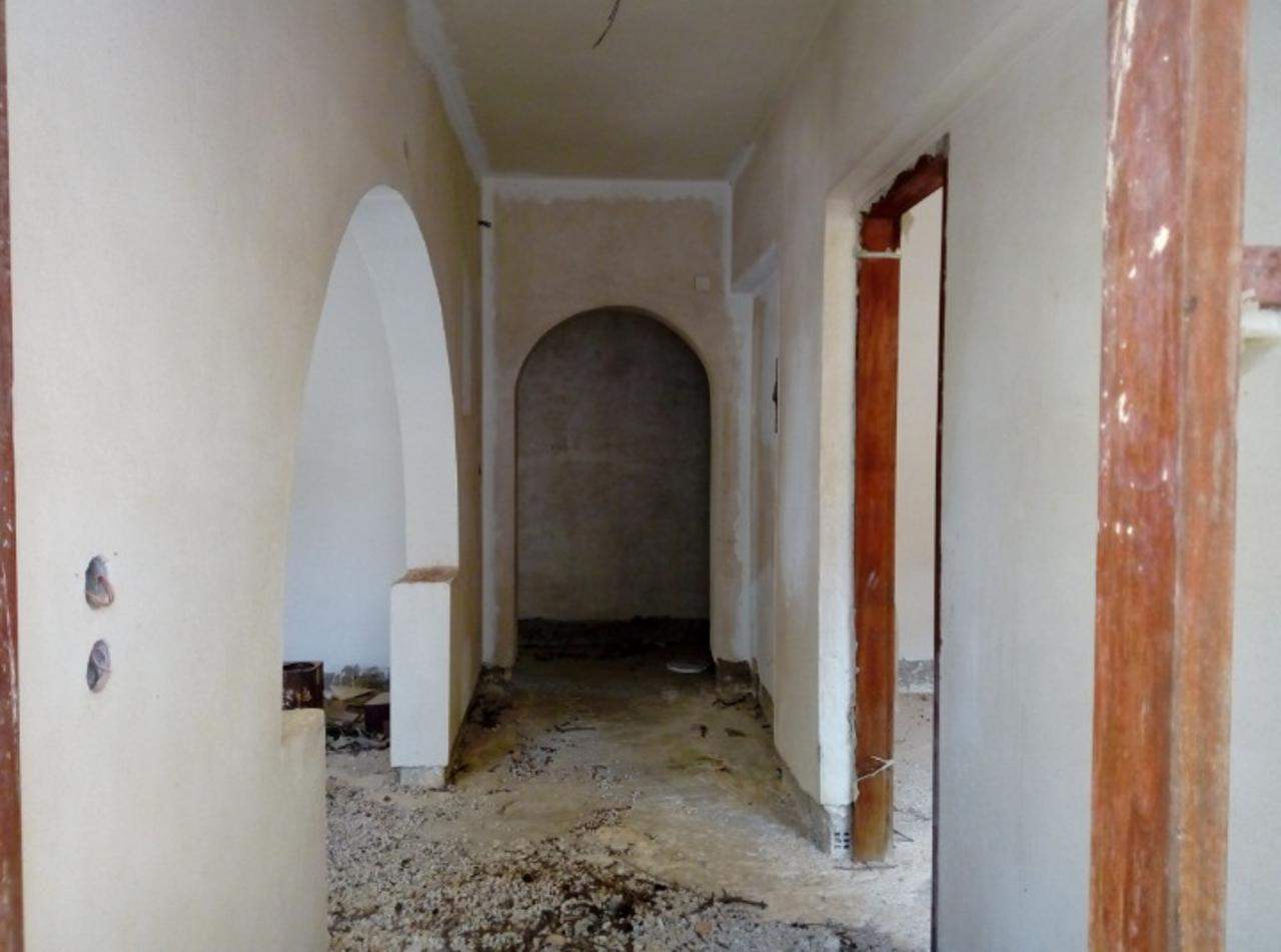 Μονοκατοικία  (6)