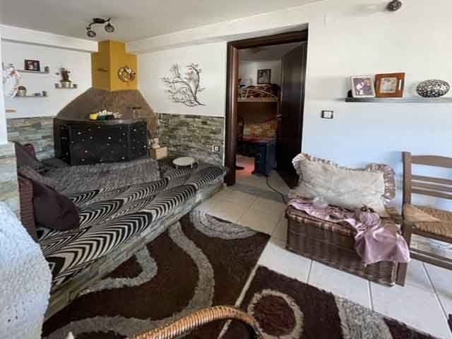 ΔΙΑΜΕΡΙΣΜΑ 65 τ.μ. (4)