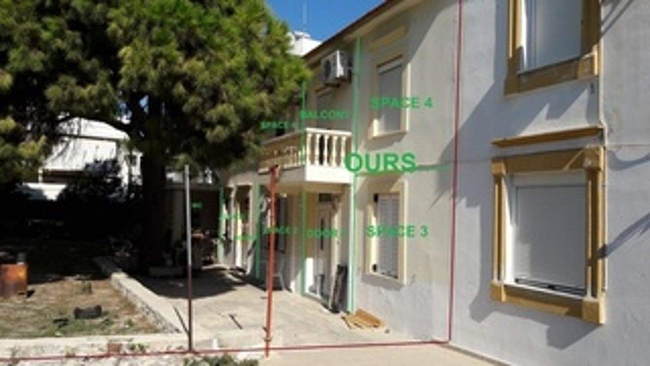 Μεζονέτα  (9)