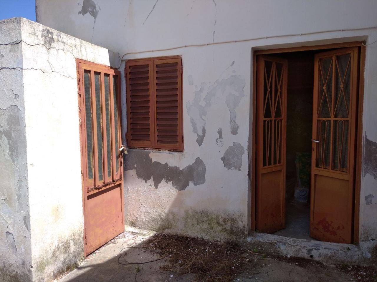 Μονοκατοικία  (3)