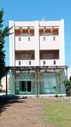 Μονοκατοικία  (2)