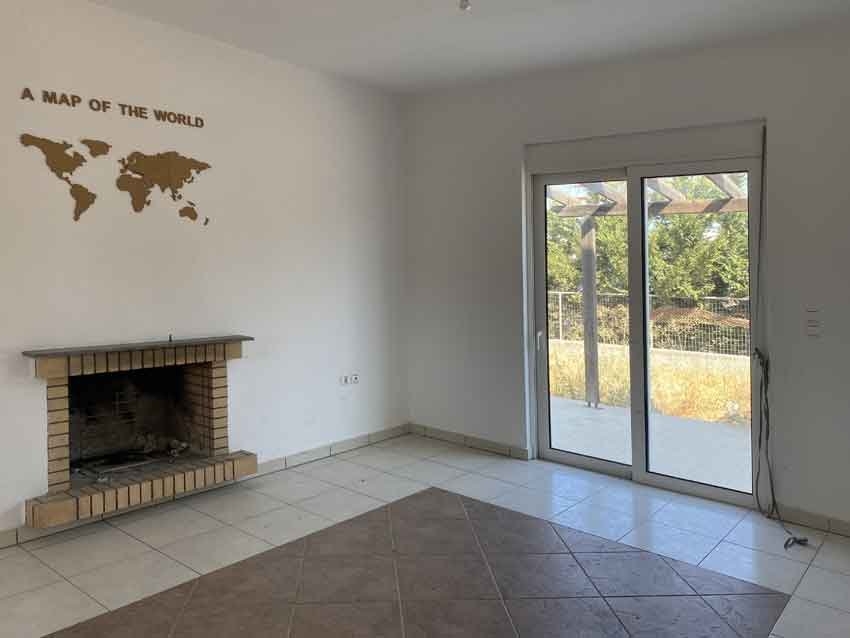 ΜΟΝΟΚΑΤΟΙΚΙΑ 0 τ.μ. (2)