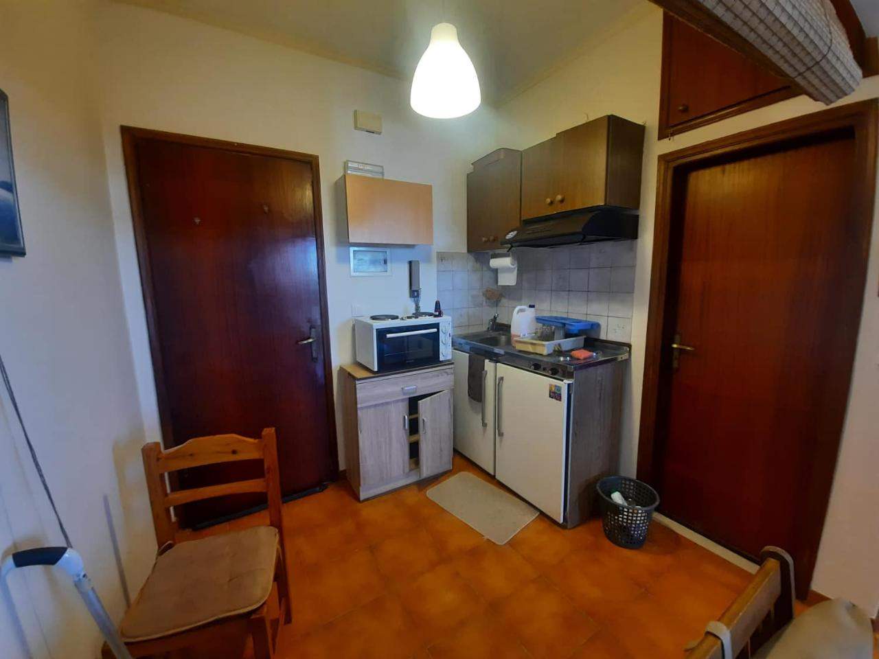 Διαμέρισμα  (6)