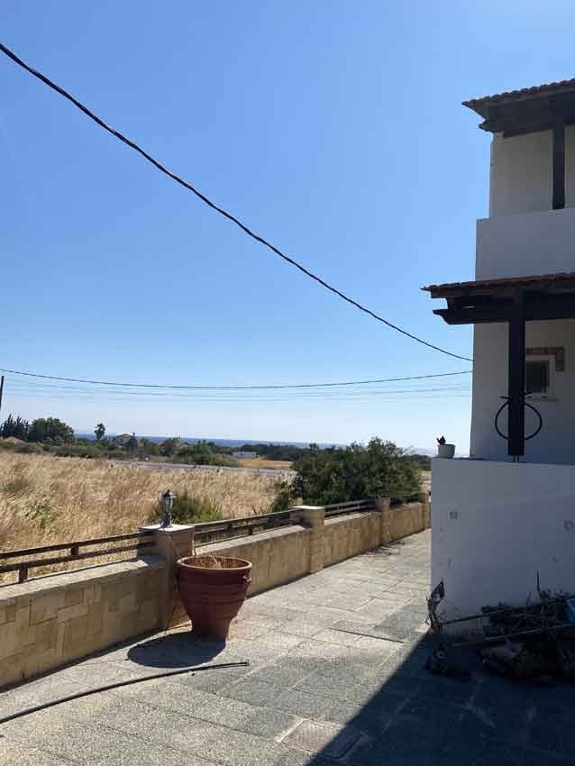 ΜΟΝΟΚΑΤΟΙΚΙΑ 130 τ.μ. (2)